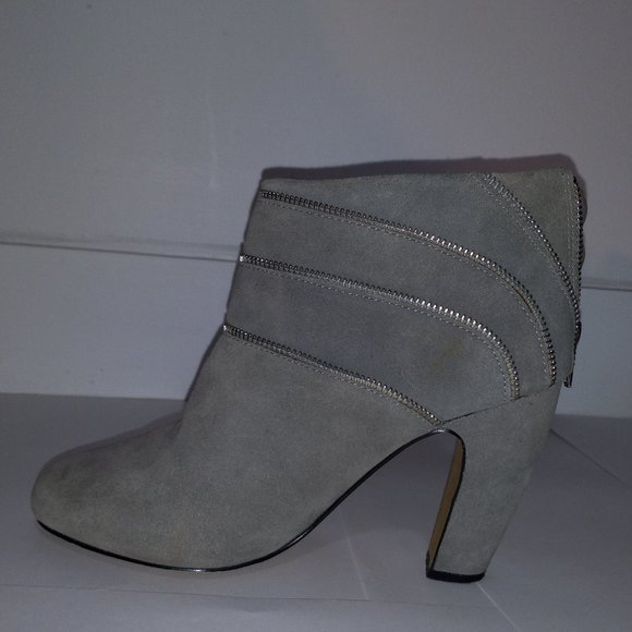 grey suede ankle boot 3.75" heel with zipper, US women's size 9 - Picture 3 of 14